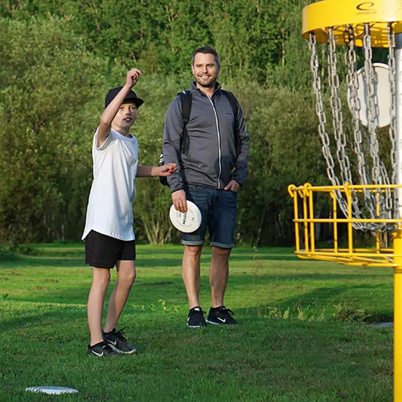 holiday programs disc golf